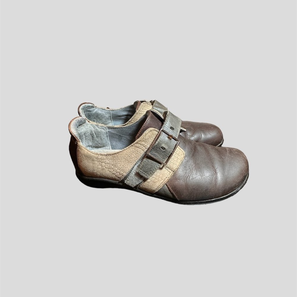 Naot size 38  brown/beige shoes